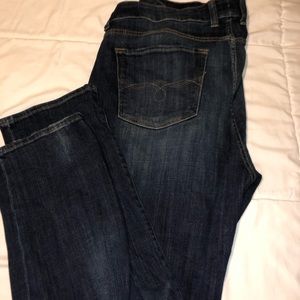 Plus size lucky brand jeans. Size 22w.
